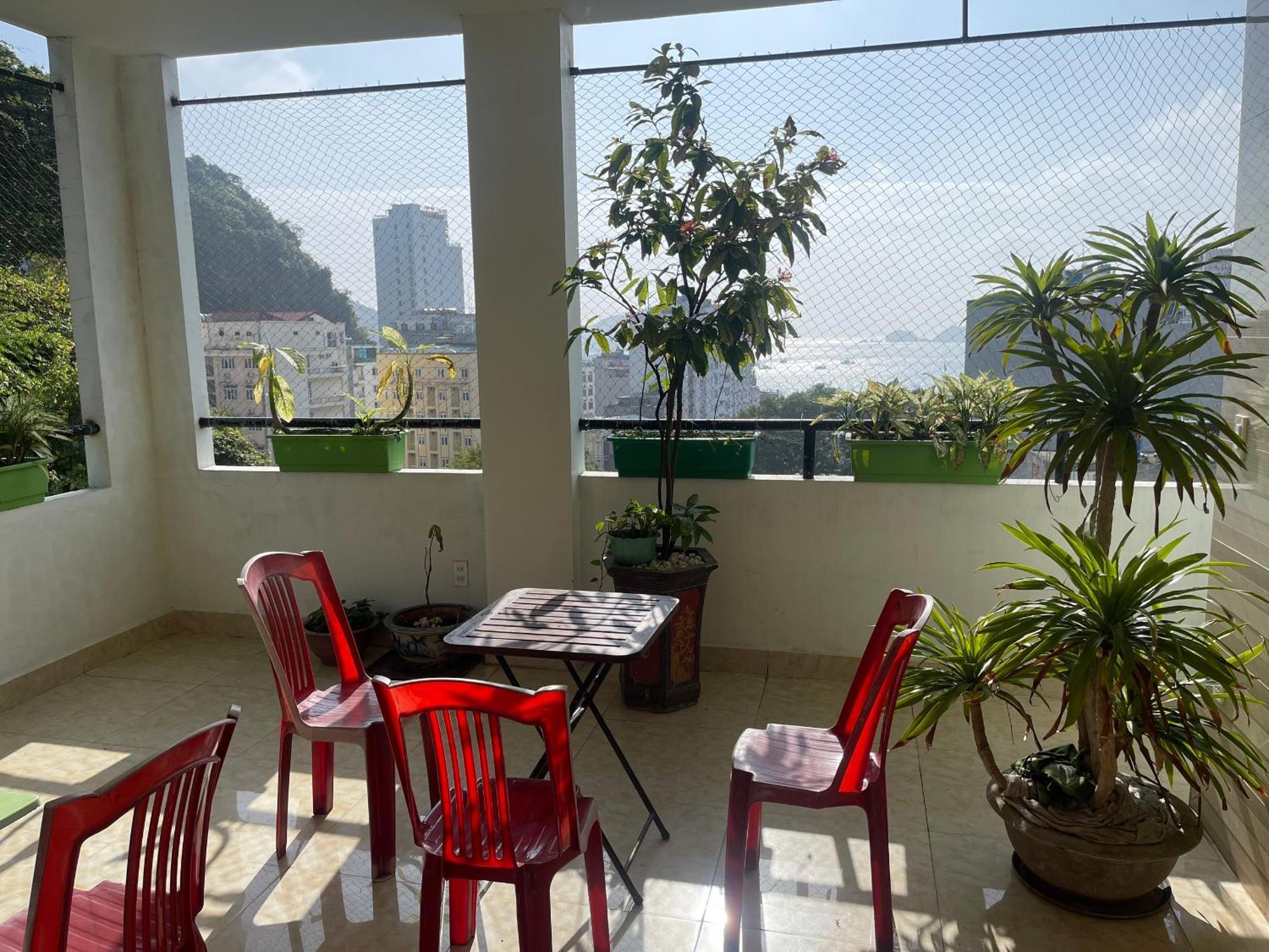 Catba Sky View Hotel Dong Khe Sau Esterno foto